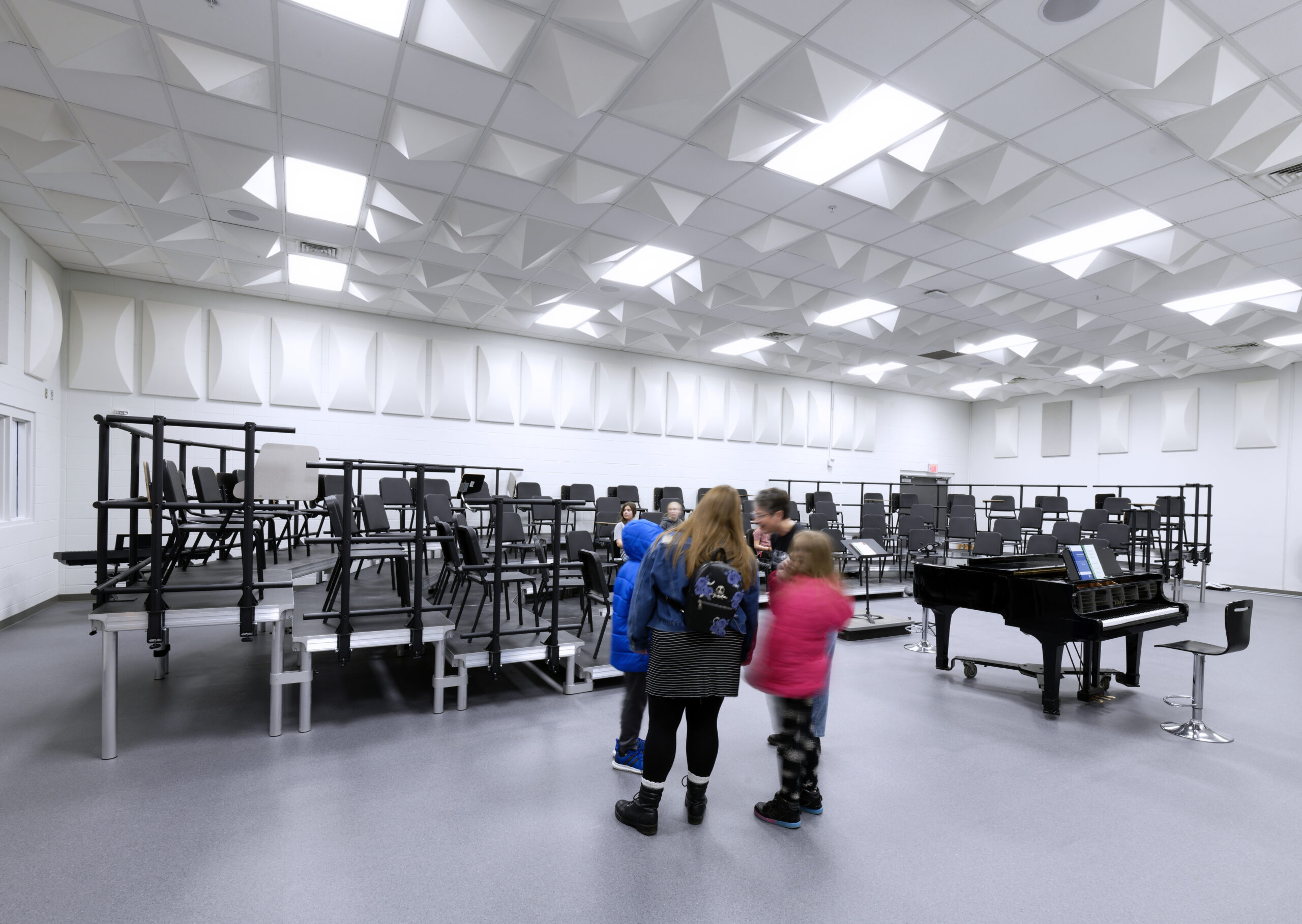 Nixa High School Aetos Center for the Performing Arts Choir Room